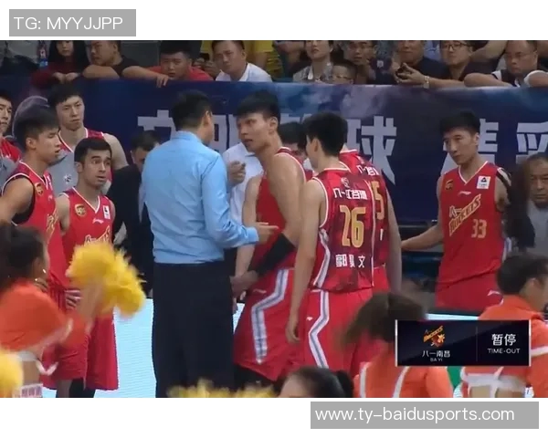 王治郅再遭球员顶撞!雷蒙上前抱怨被队友捂住嘴——逆境中的坚韧与团队的真谛 王治郅再遭球员顶撞!雷蒙上前抱怨被队友捂住嘴——逆境中的坚韧与团队的真谛