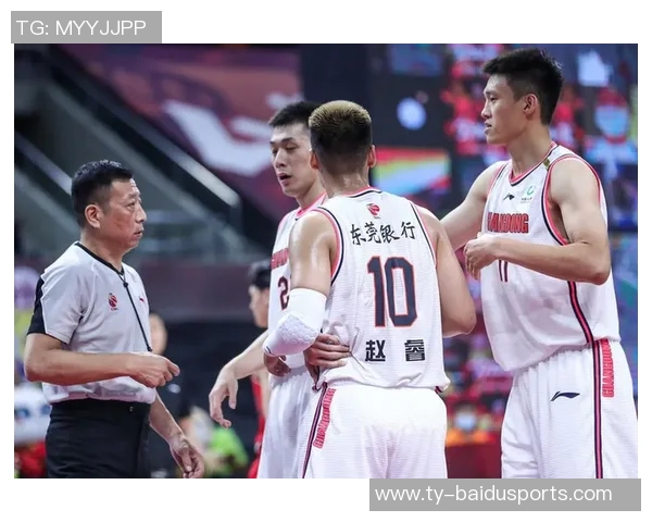 赵睿违反防疫规定遭重罚，停赛三场重做核酸检测